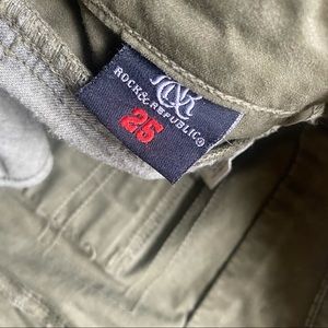 Rock & Republic | 25